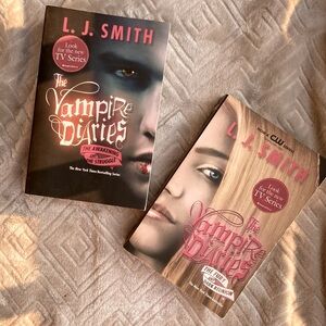 The Vampire Diaries 1-4. The Awakening & The Struggle, The Fury & Dark Reunion.